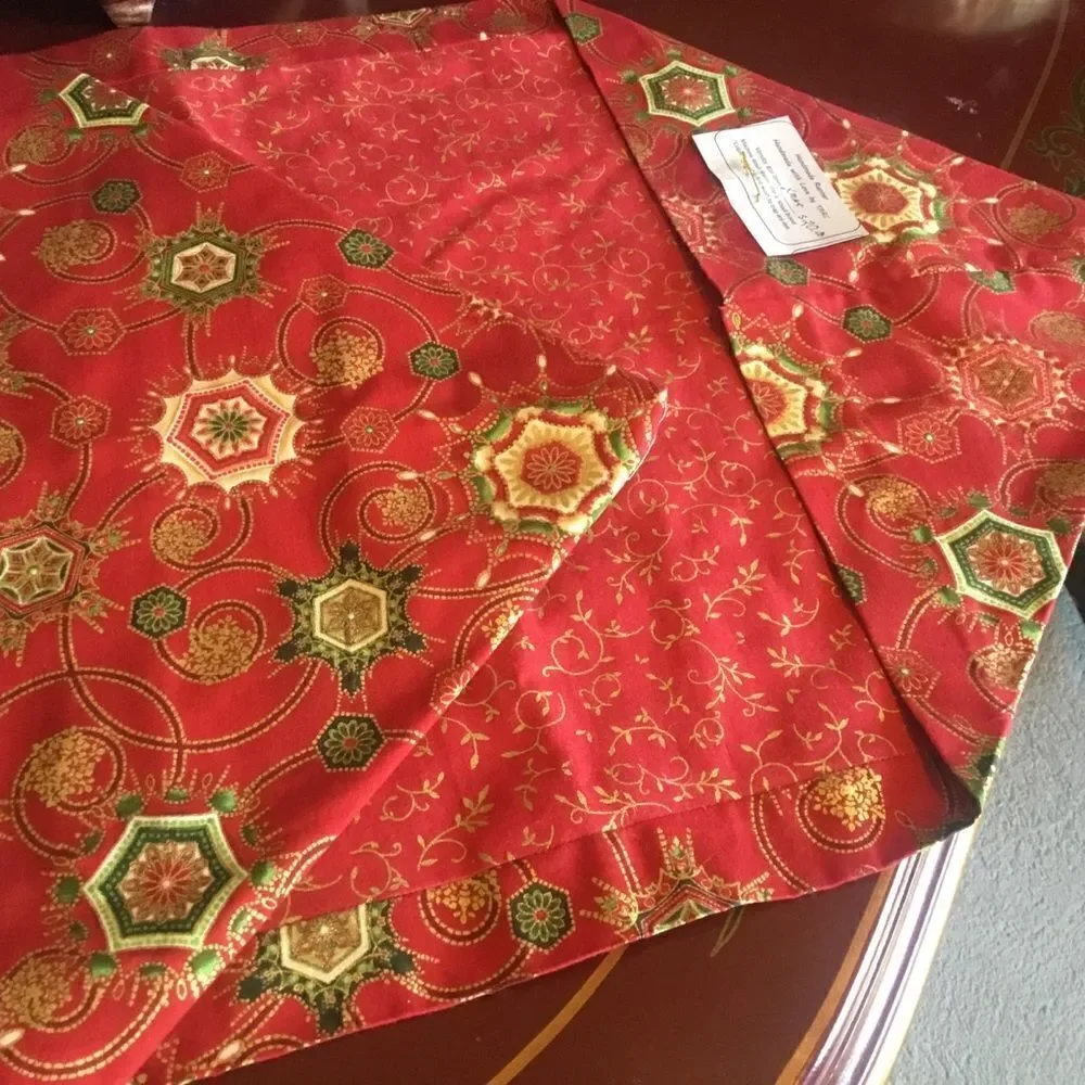 Hand Crafted classic holiday